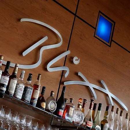 Atlantic Airport Hotel BRE