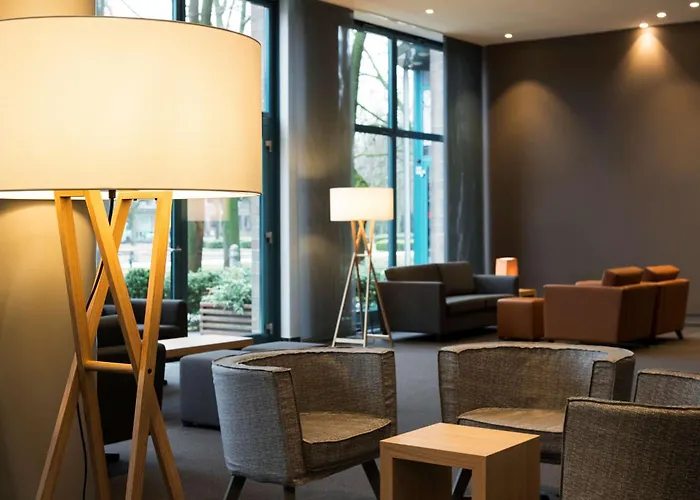 Hotel Atlantic Airport 4*