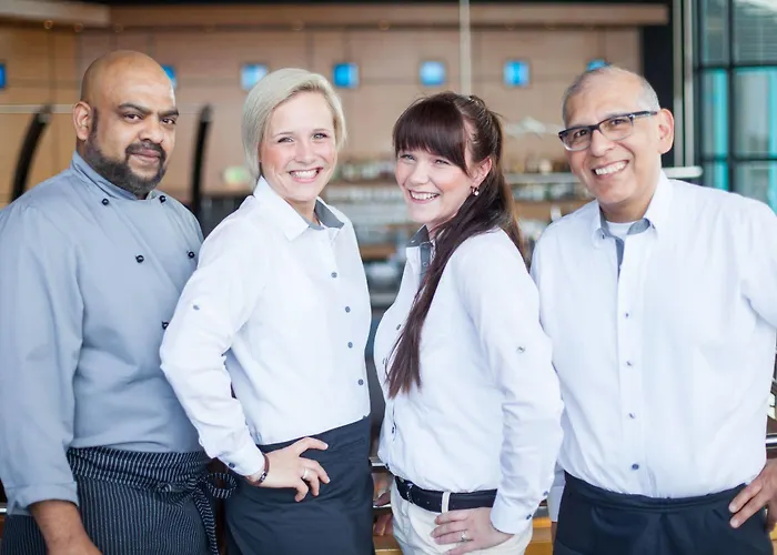 Hotel Atlantic Airport 4*