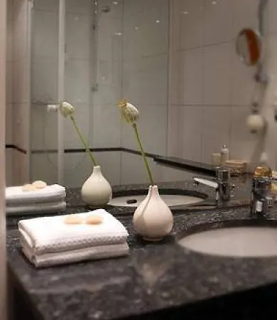 Atlantic Airport 4* Bremen