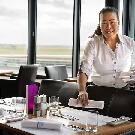 Atlantic Airport 4* Brema