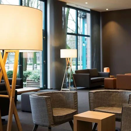 Hotel Atlantic Airport 4*