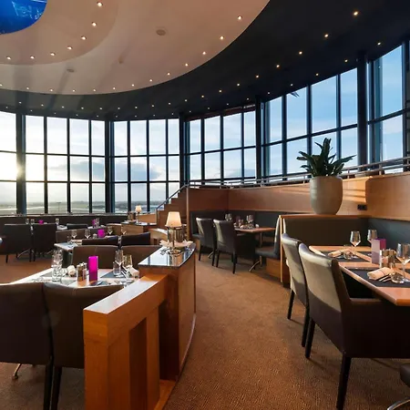 Hotel Atlantic Airport 4*