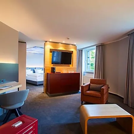 Hotel Atlantic Airport