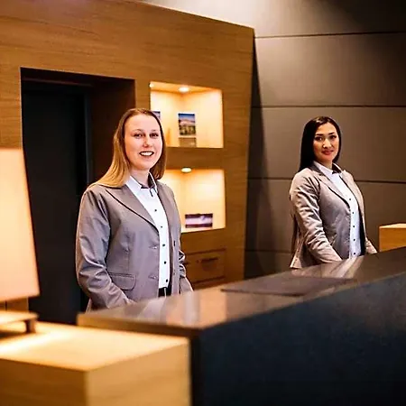 Hotel Atlantic Airport