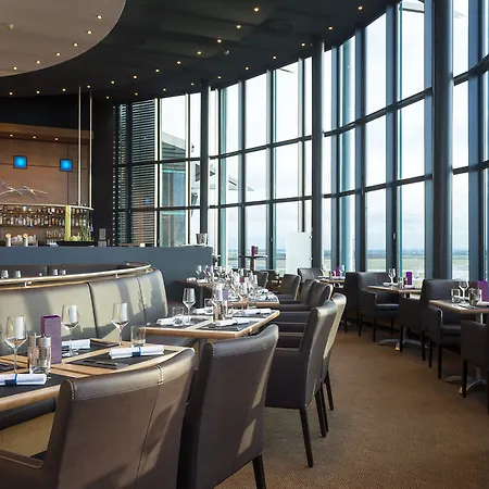 Hotel Atlantic Airport 4*