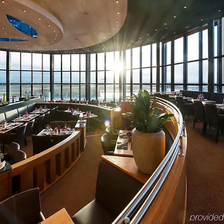 Atlantic Airport 4* Brema