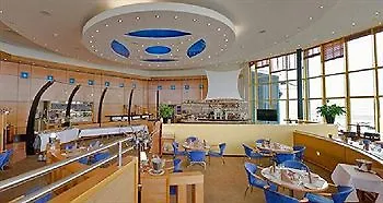 Atlantic Airport 4*