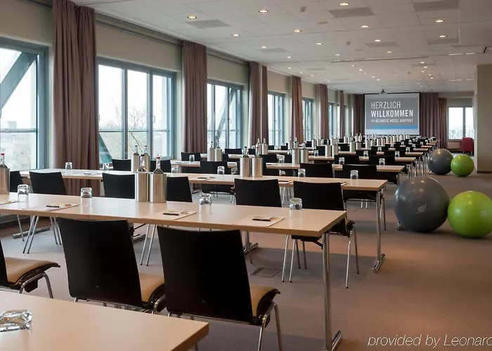 Hotel Atlantic Airport 4*