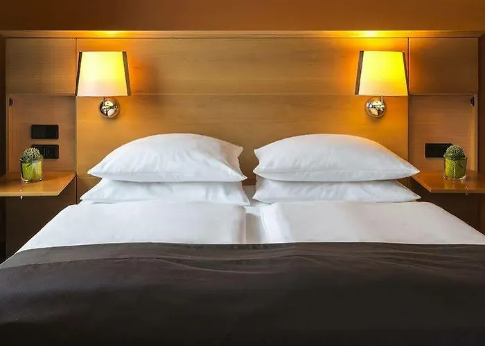 Atlantic Airport Hotel 4*